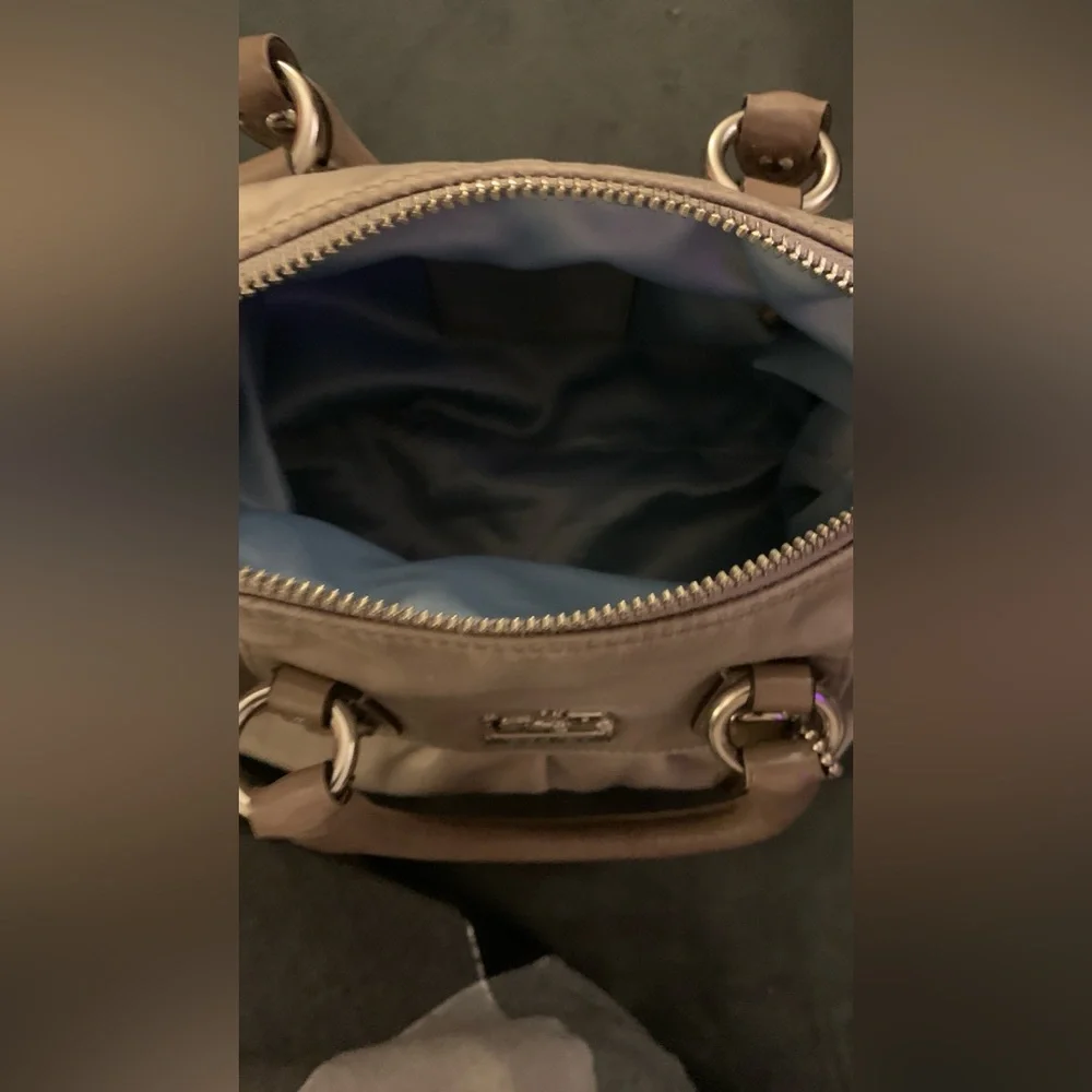 Coach purse - Picture 3 of 7